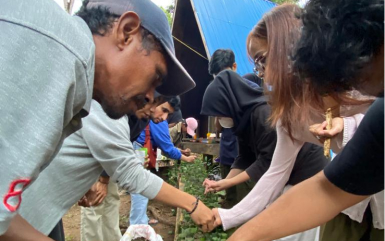 The Bright Future of Central Maluku Farming Community